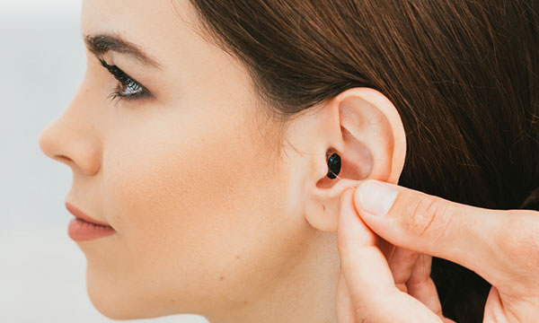 hearing-aid-fitting